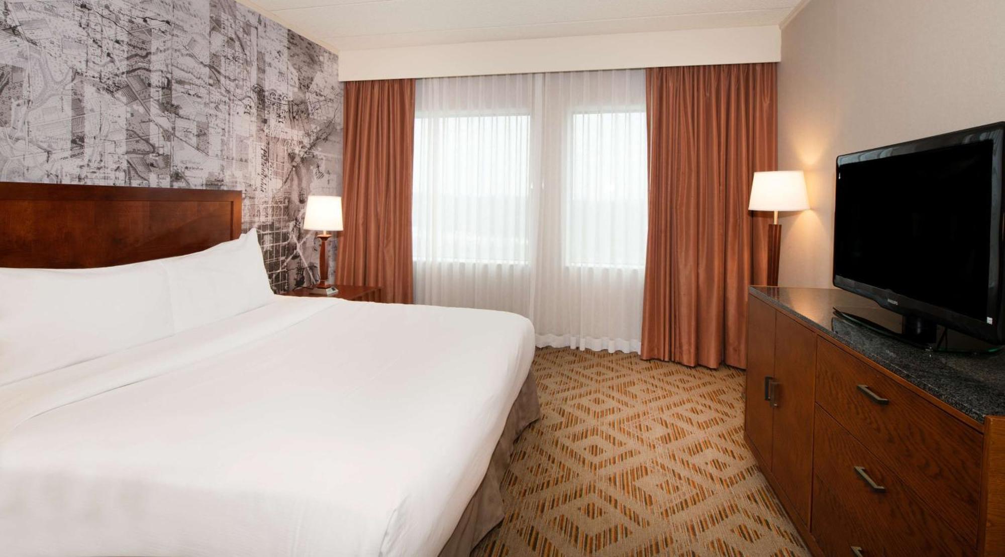 Hotel Doubletree By Hilton Philadelphia West 4*