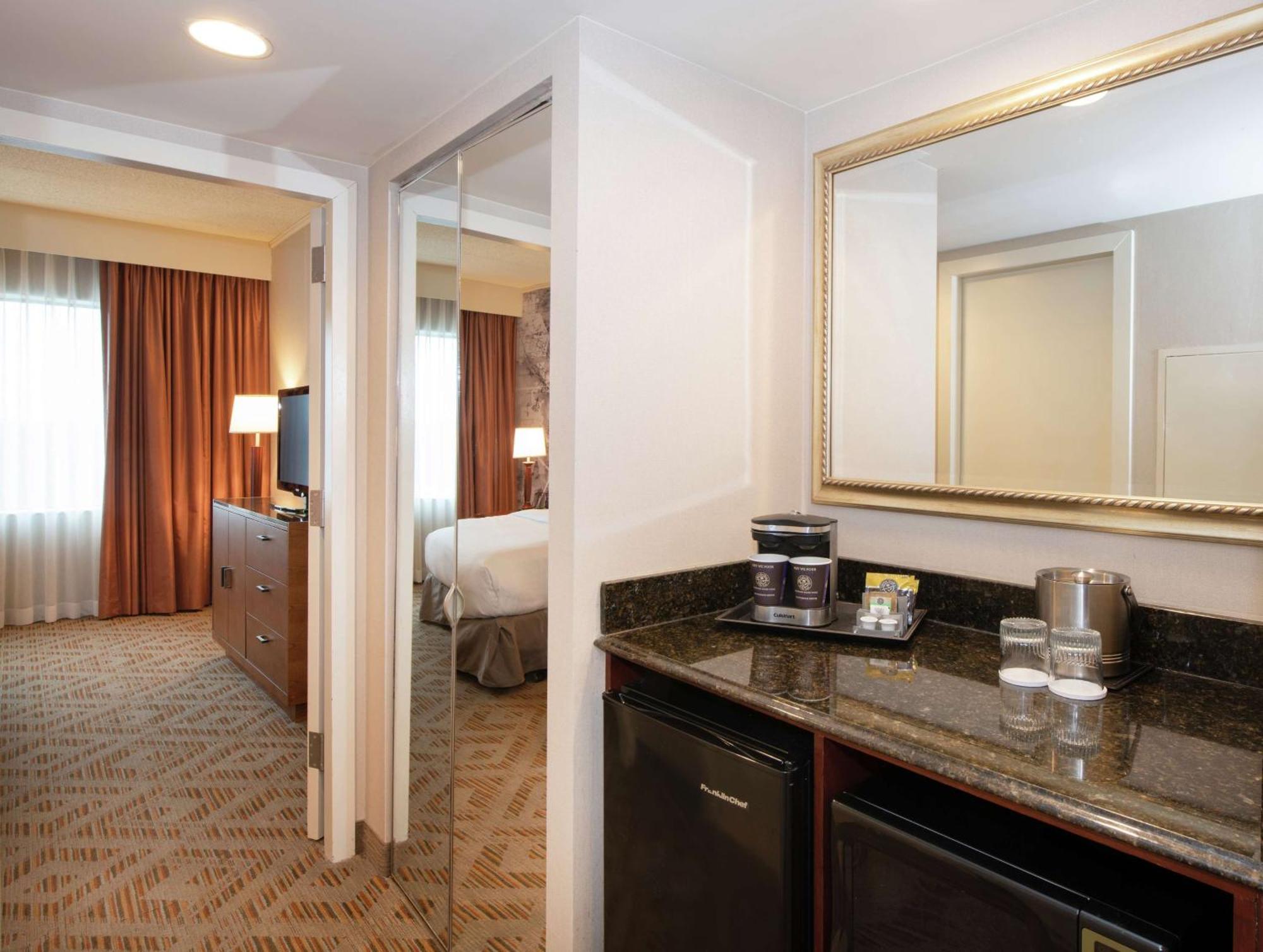 Hotel Doubletree By Hilton Philadelphia West