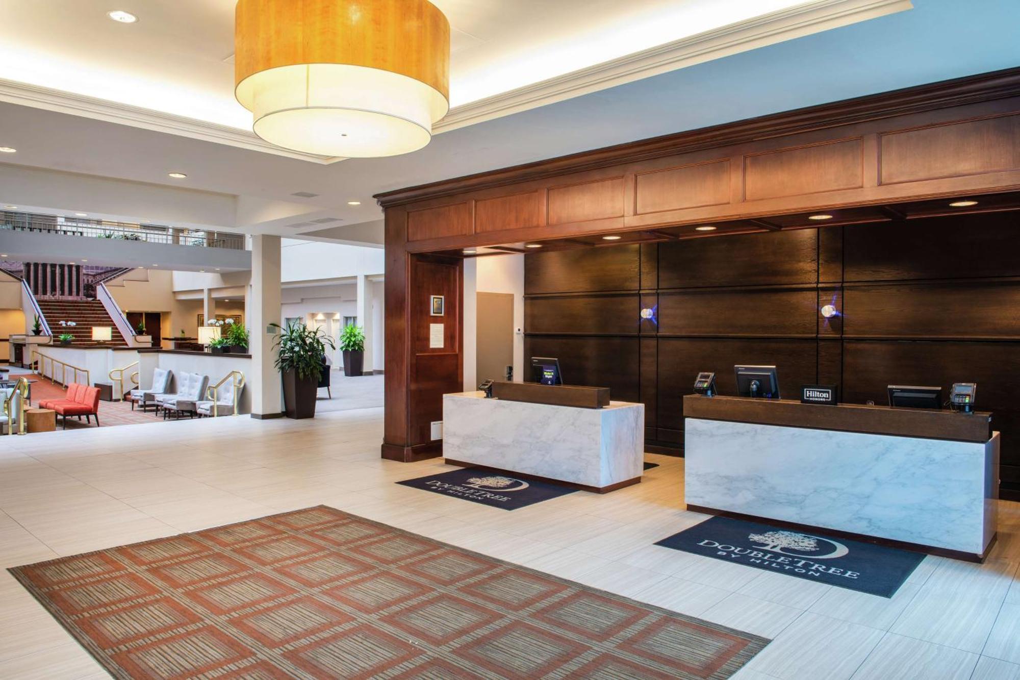Hotel Doubletree By Hilton Philadelphia West 4*