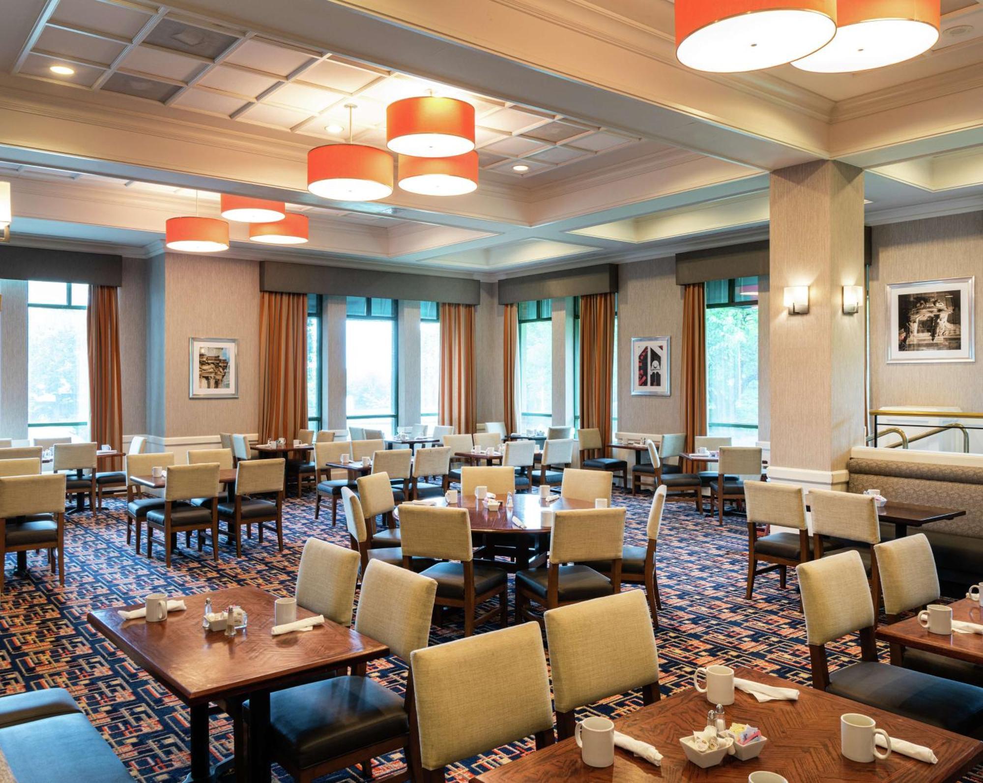 Doubletree By Hilton Philadelphia West 4*