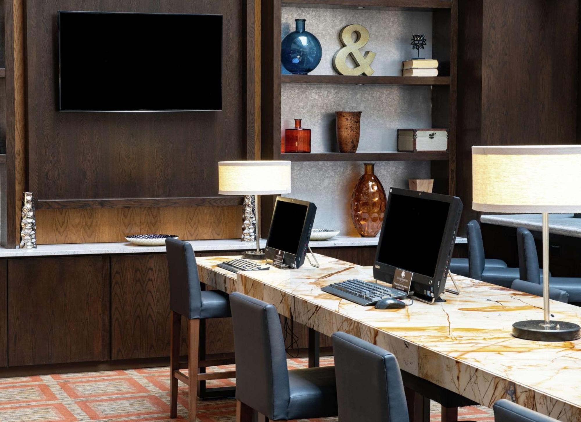 Doubletree By Hilton Philadelphia West Plymouth Meeting
